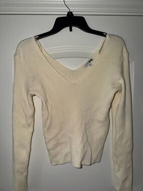 Fashion Nova Ribbed V-Neck Cream Long Sleeve Top 1X